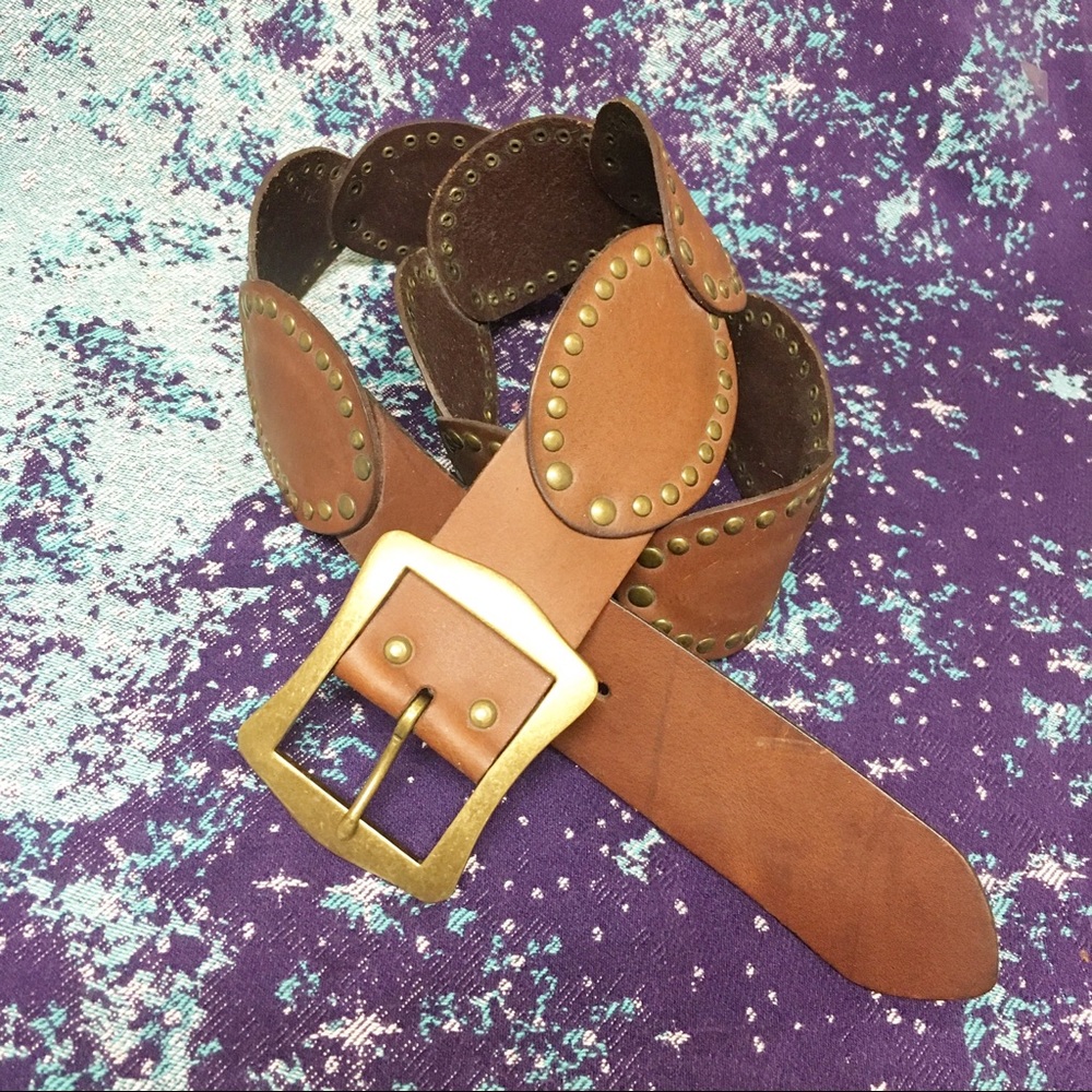 Vintage Western belt Studded Concho leather